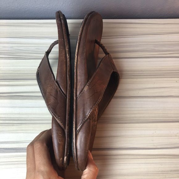 Olukai Kulia Mens Flip Flops Sandals Sz 9 Eur 42 Leather  display picture 1
